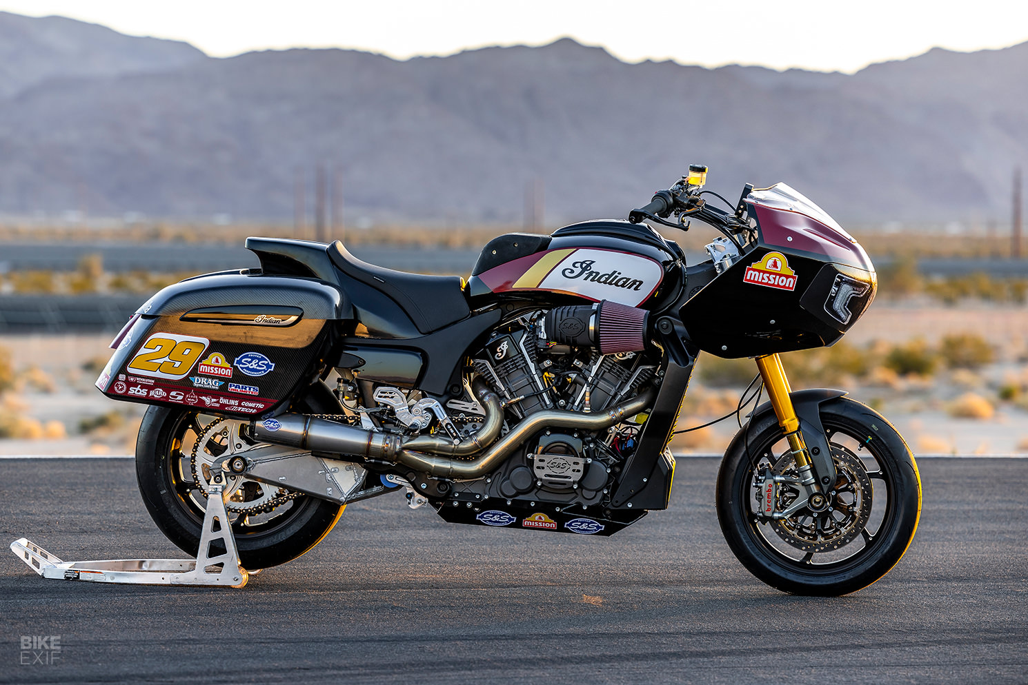 Name:  indian-challenger-rr-racing-bagger-0.jpg
Views: 6753
Size:  401.2 KB