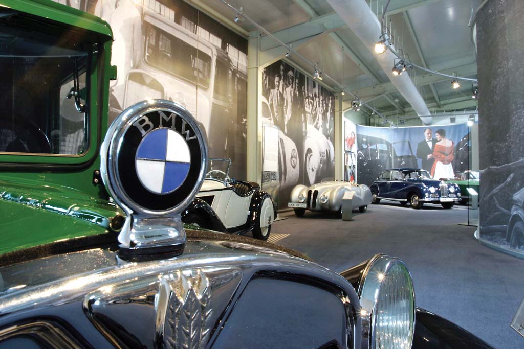 Name:  bmw museum13926pix1hires.jpg
Views: 3120
Size:  115.0 KB