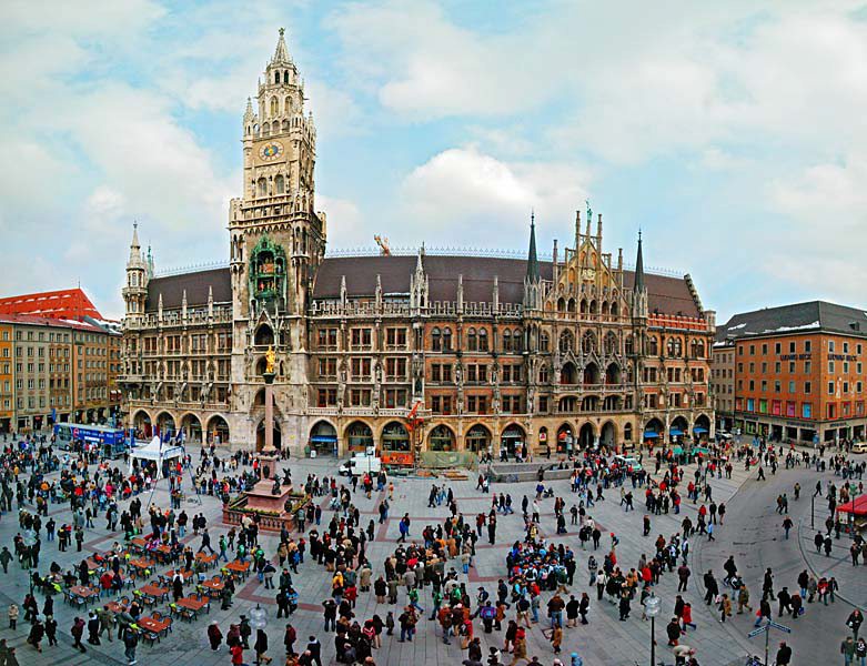 Name:  Marienplatz3279647691965_569965791_n.jpg
Views: 9085
Size:  125.8 KB