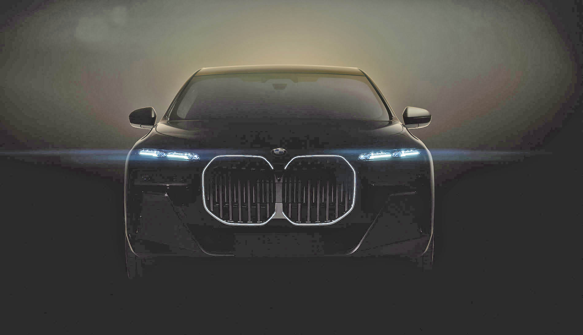 Name:  P90454289_highRes_the-new-bmw-7-series.jpg
Views: 21575
Size:  92.1 KB