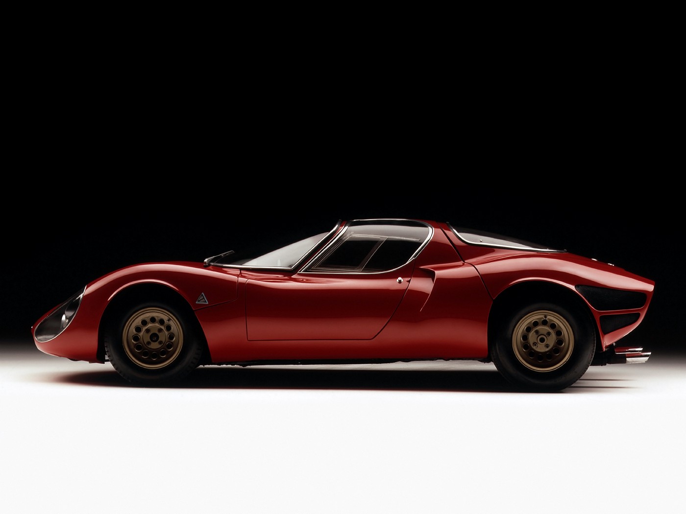 Name:  autowp.ru_alfa_romeo_tipo_33_stradale_prototipo_3.jpg
Views: 1872
Size:  111.0 KB