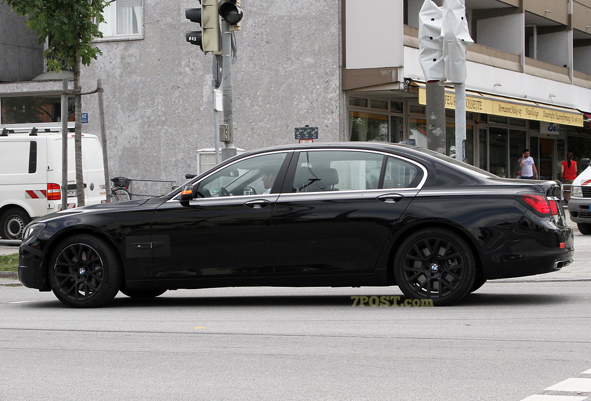 Name:  bmw 7 6.jpg
Views: 24166
Size:  443.1 KB