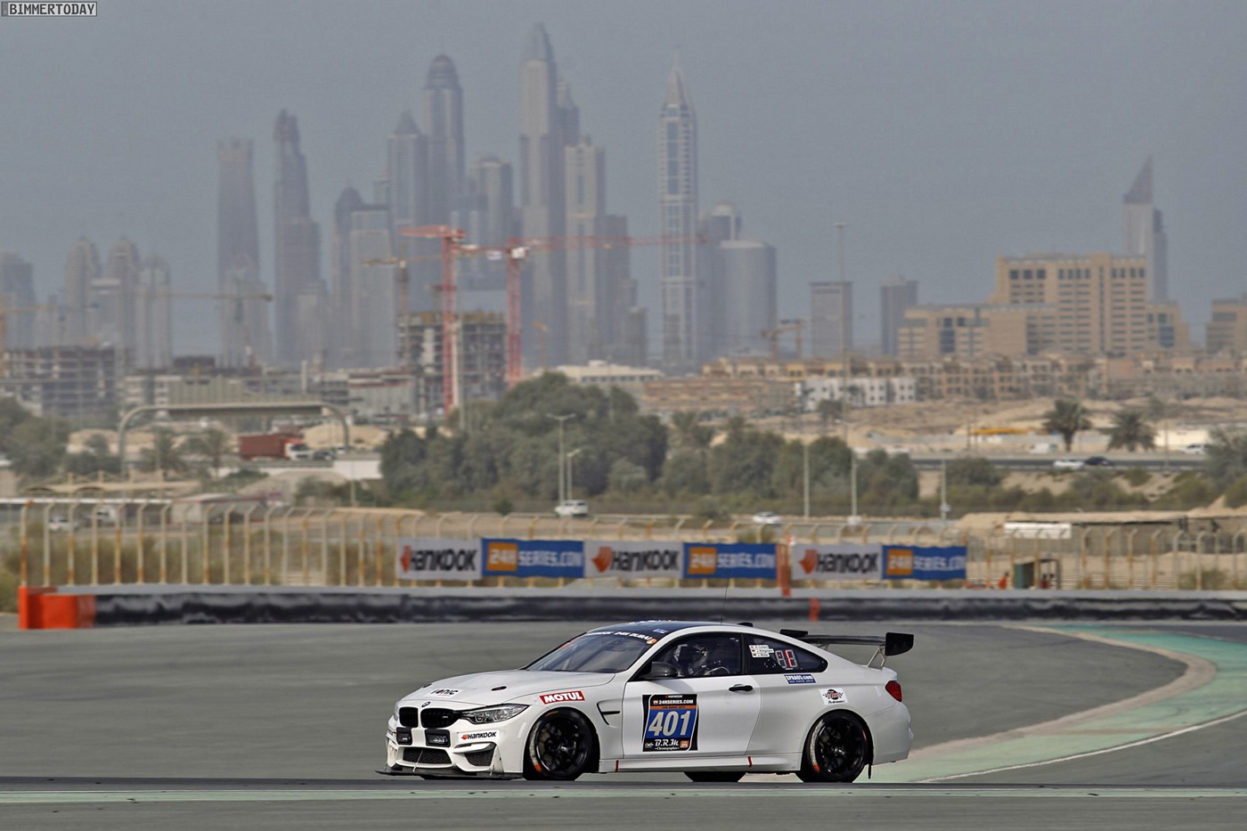 Name:  24h-Dubai-2017-BMW-M4-GT4-10.jpg
Views: 10536
Size:  213.1 KB