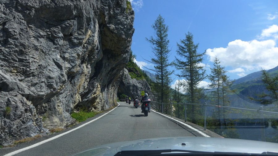 Name:  Furka Pass  P1080556.jpg
Views: 5204
Size:  189.9 KB