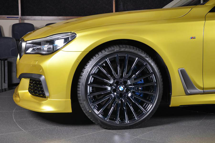 Name:  bmw-m760li-austin-yellow-B-3.jpg
Views: 7843
Size:  78.8 KB