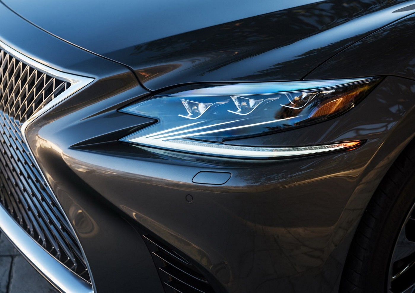 Name:  2018-Lexus-LS-14.jpg
Views: 3608
Size:  240.2 KB