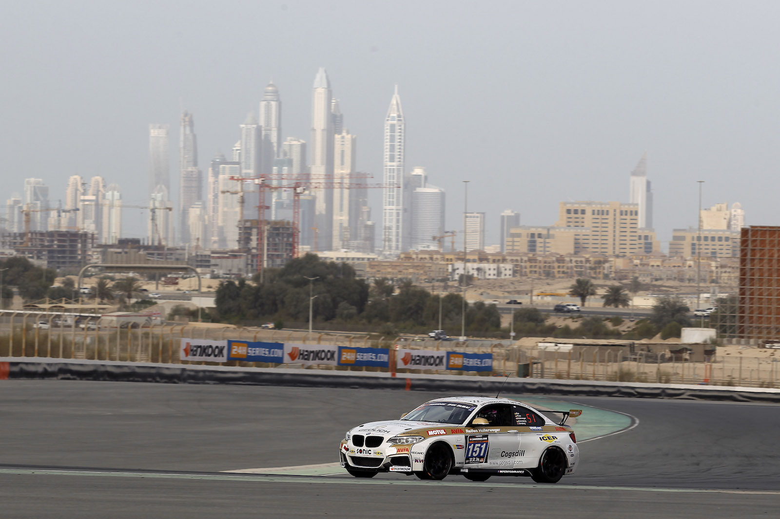 Name:  P90246481_highRes_dubai-uea-12-14-01-2.jpg
Views: 11023
Size:  241.5 KB