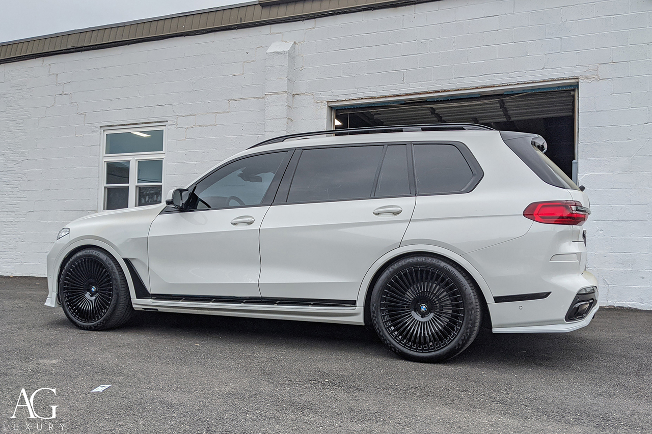 Name:  bmw-x7-agl45-gloss-black-monoblock-agluxury-wheels-03.jpg
Views: 57
Size:  867.7 KB