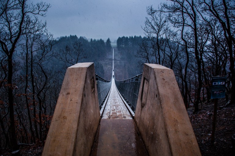 Name:  suspension bridge hngeseilbrcke geierlay  0406-Gemma-Geierlay-Germanys-Longest-Suspension-Bri.jpg
Views: 10239
Size:  136.9 KB