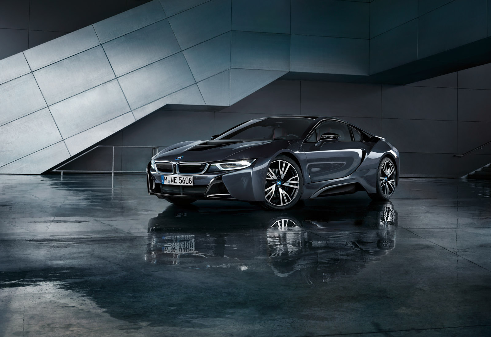 Name:  P90231438_highRes_the-new-bmw-i8-proto.jpg
Views: 9609
Size:  250.3 KB