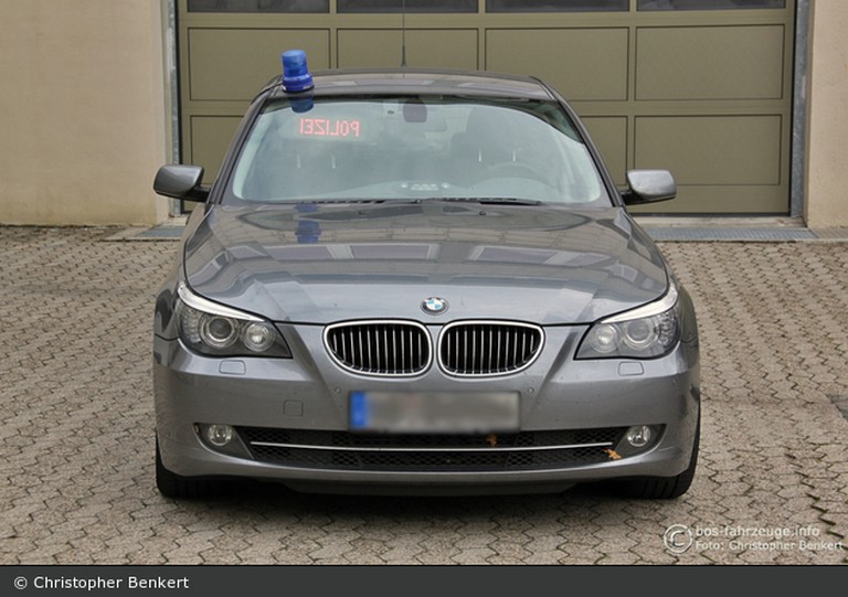 Name:  polizei   67287-large.jpg
Views: 5526
Size:  97.7 KB