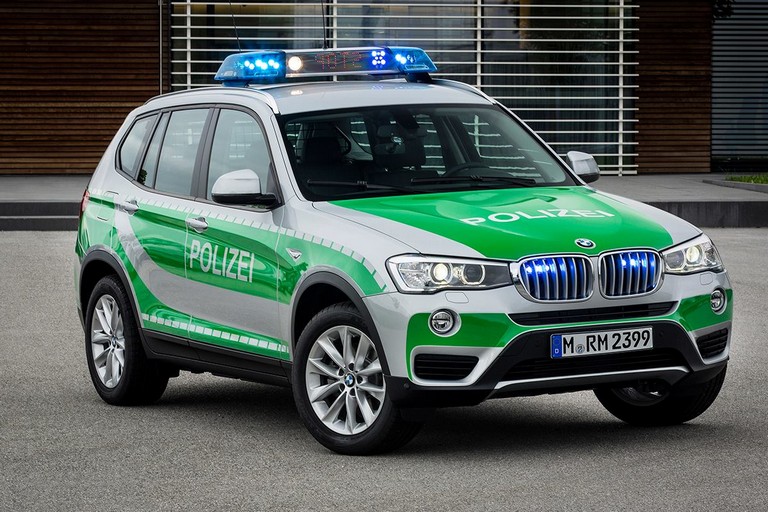 Name:  polizei x3.jpg
Views: 6486
Size:  138.9 KB