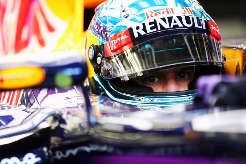 Name:  4 sebastian-vettel-f1-bahrain-tests.jpg
Views: 1036
Size:  109.9 KB