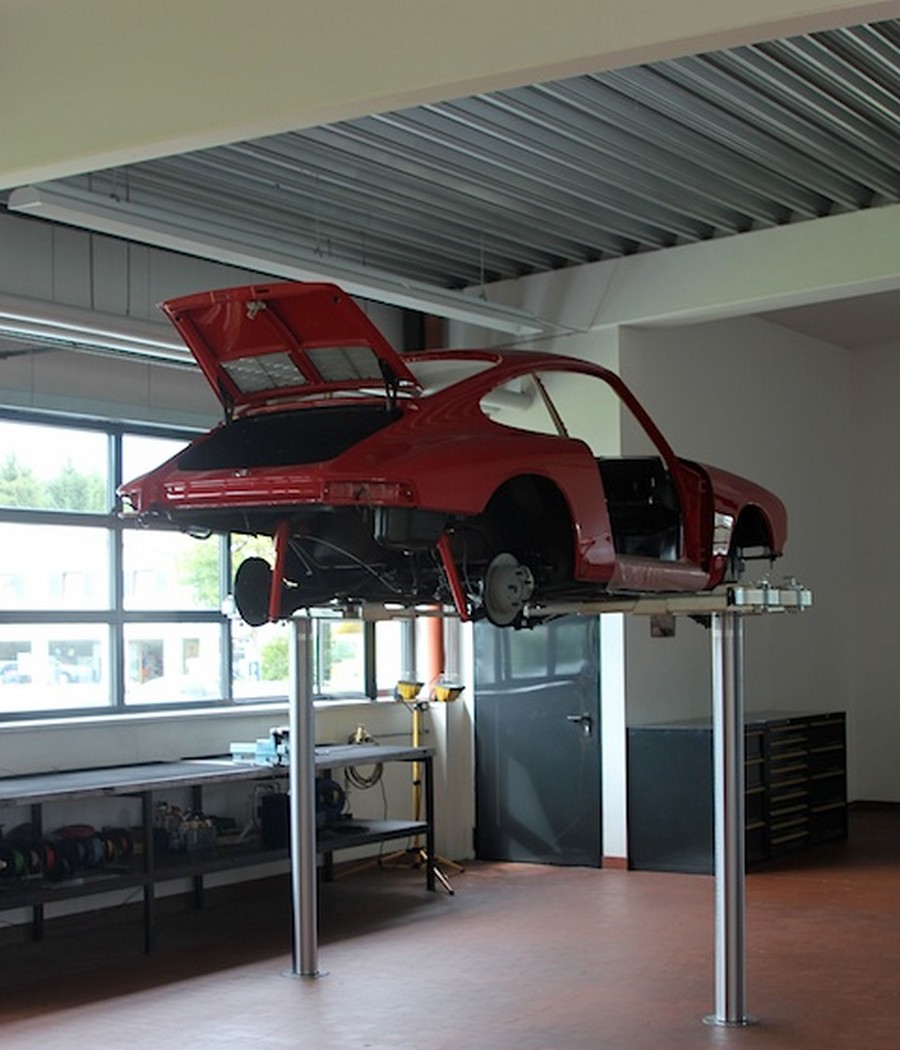 Name:  Besuch_bei_Ruf_-_Porsche_901_in_Restauration.jpg
Views: 12433
Size:  151.5 KB