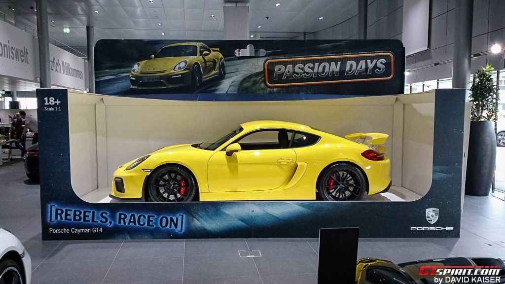 Name:  Porsche-Cayman-GT4-Toy-Car-7.jpg
Views: 1954
Size:  104.1 KB