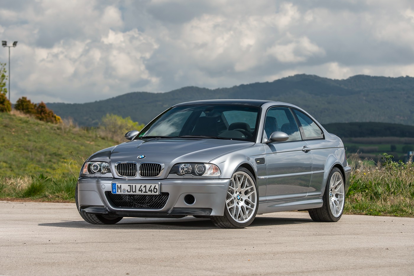 Name:  bmw_m3_csl_coupe_2.jpg
Views: 2040
Size:  259.6 KB