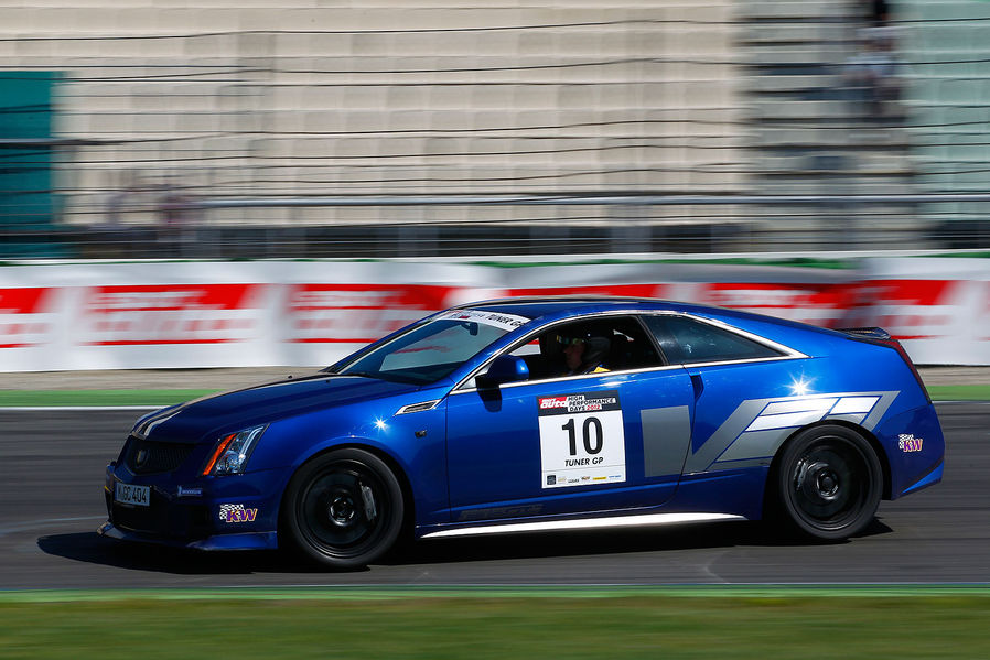 Name:  Cadillac-CTSV-TunerGP-2012-High-Performance-Days-2012-Hockenheimring-19-fotoshowImageNew-cce1d07.jpg
Views: 2489
Size:  108.9 KB