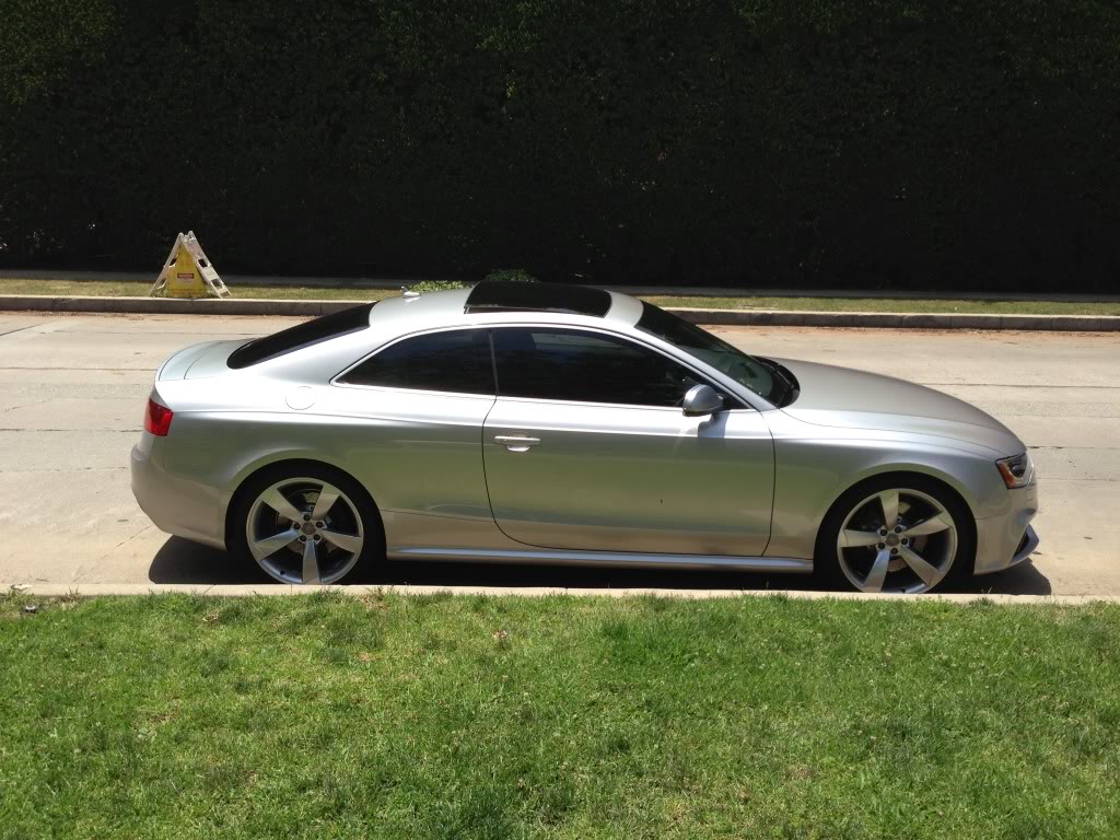 Name:  Silver Audi RS5 1.jpg
Views: 2673
Size:  165.5 KB